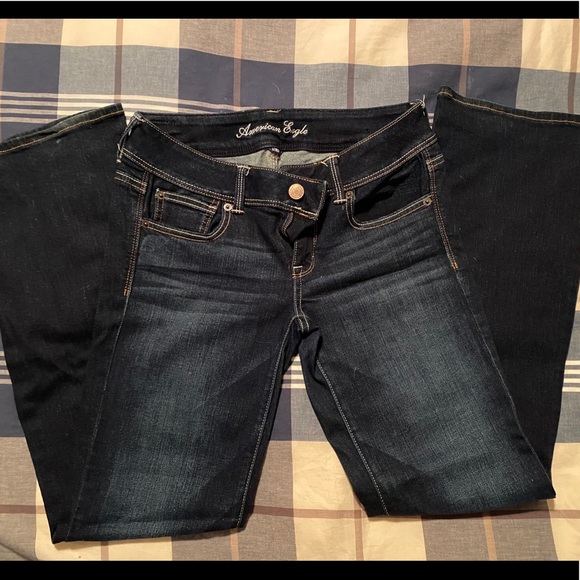 American eagle, stretch, Slim boot jeans, size 8 - Picture 2 of 4